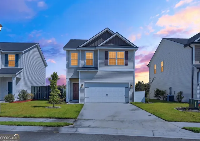 Photo 1 of Single family home for sale at 572 Brightleaf Cir, Hinesville, GA 31313 | MLS# 10833448 | Listing updated on 2026-08-26
