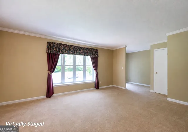 Photo 2 of Sale Pending at 911 Benchmark Dr, Albany, GA 31721 | MLS# 10824642 | Listing updated on 2026-08-24
