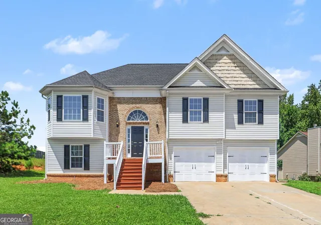 Single family home for sale at 51 Wayne Meadows Ct, Douglasville, GA 30134 | MLS# 10830508