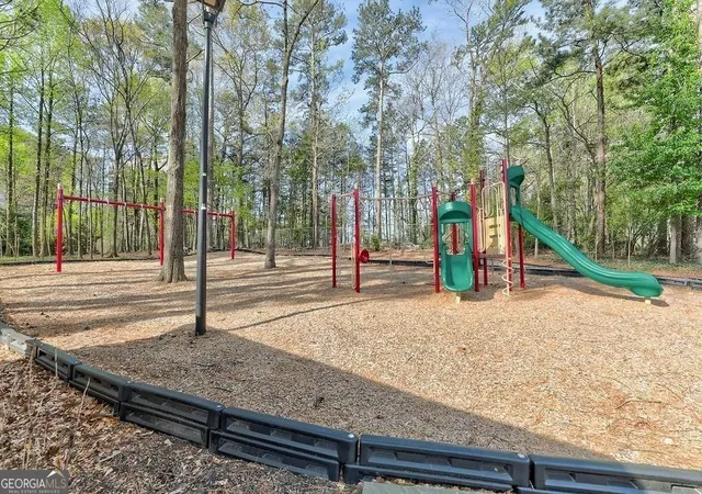 Photo 43 of Sale Pending at 27 Mount Vernon Cir, Atlanta, GA 30338 | MLS# 10824131 | Listing updated on 2026-08-31