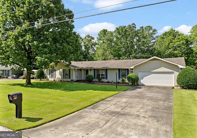 3rd image of 29 Donley Dr Nw, Rome, GA 30165 | MLS# 10802523