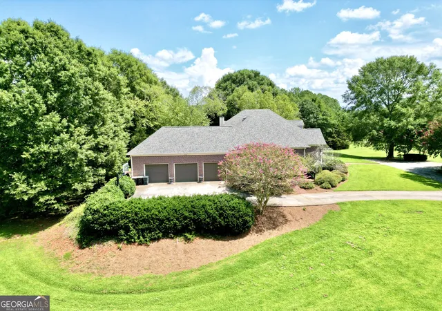 Photo 3 of Single family home for sale at 200 Shoals Fry Rd Se, Rome, GA 30161 | MLS# 10828947 | Listing updated on 2026-09-17