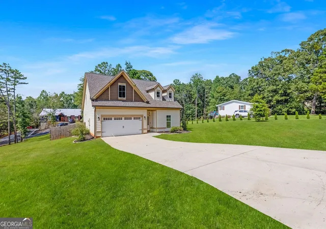 Photo 3 of Single family home for sale at 5466 Whitehall Rd, Lula, GA 30554 | MLS# 10817466 | Listing updated on 2026-10-02