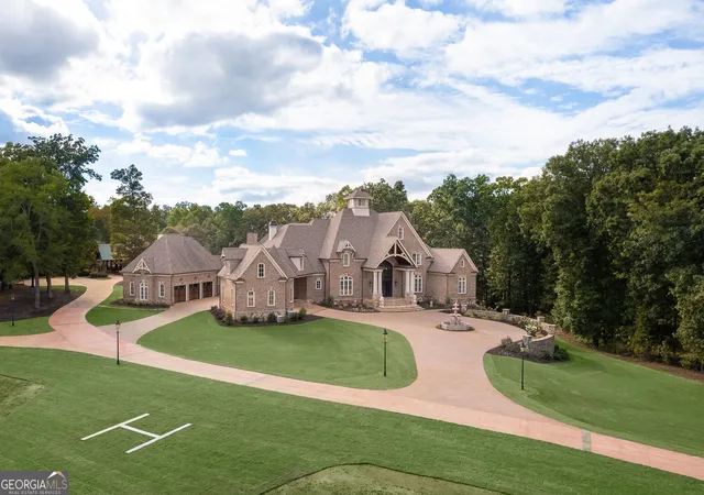 Photo 3 of Mansion for sale at 3084 George Williams Rd, Monroe, GA 30656 | MLS# 10621417 | Listing updated on 2026-07-24