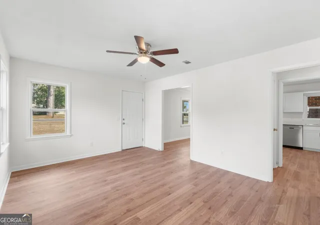 Photo 3 of Sale Pending at 133 Gentilly Dr, Statesboro, GA 30458 | MLS# 10676775 | Listing updated on 2026-02-11