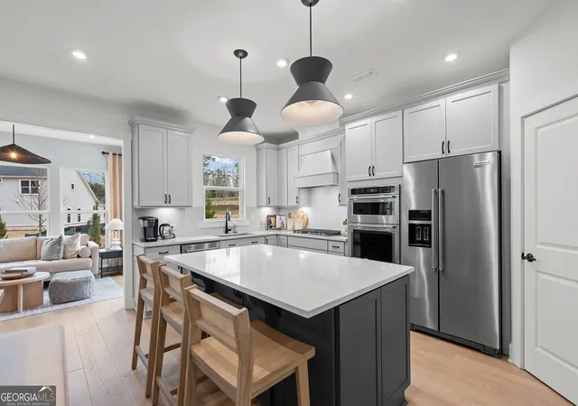 Photo 3 of Single family home for sale at 4635 Rosarian Dr, Cumming, GA 30040 | MLS# 10813454 | Listing updated on 2026-10-10