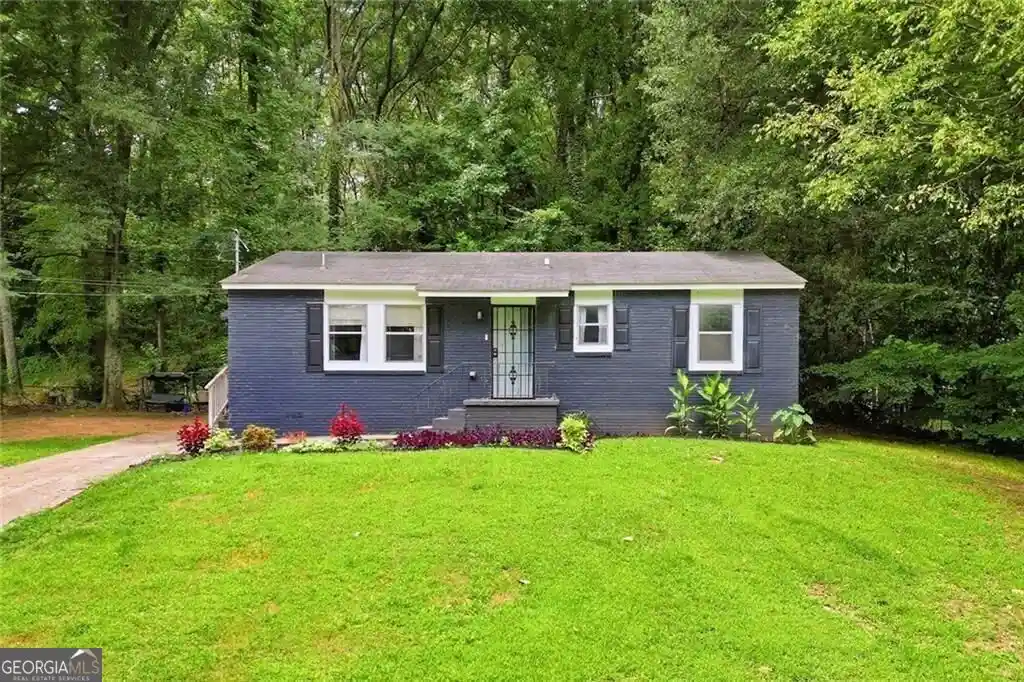 Photo 1 of Single family home for sale at 1137 Se Redford Dr, Atlanta, GA 30315 | MLS# 10873329 | Listing updated on 2026-10-29