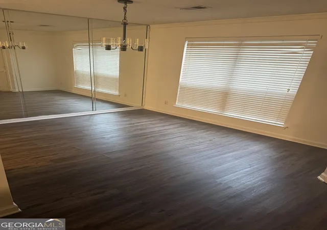 Photo 3 of Condo for sale at 767 Windchase Ln, Stone Mountain, GA 30083 | MLS# 10829061 | Listing updated on 2026-09-02