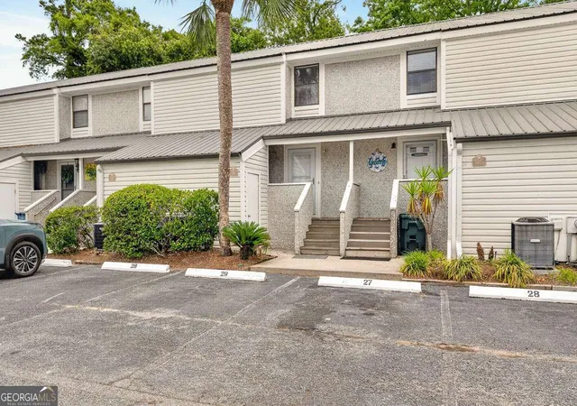 Townhouse for sale at 1000 Sea Island Rd #28, Saint Simons Island, GA 31522 | MLS# 10827586