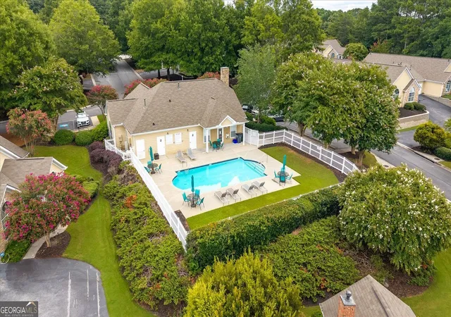 2nd image of 2191 Rockbridge Rd, Stone Mountain, GA 30087
