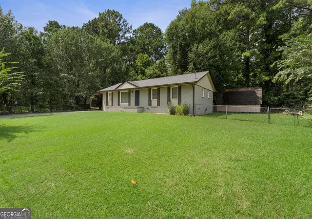 Photo 3 of Single family home for sale at 8839 Channing Dr, Jonesboro, GA 30238 | MLS# 10835893 | Listing updated on 2026-09-12