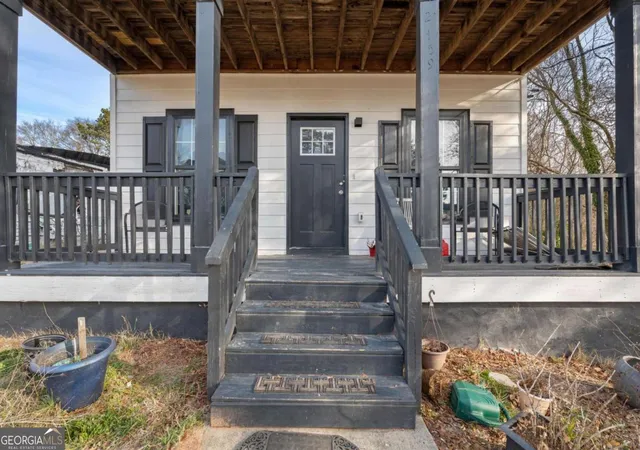 Listing Photo 4 - Condo for sale in building located at 2159 Martin Luther King Jr Dr NW, Atlanta, GA 30310
