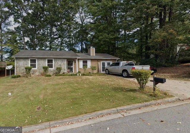 Photo 1 of Single family home for sale at 4872 Plymouth Tr, Decatur, GA 30035 | MLS# 10799400 | Listing updated on 2026-09-04