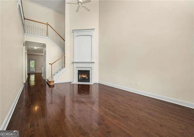 Photo 4 of Townhouse for sale at 5004 Lexington Dr, Roswell, GA 30075 | MLS# 10836217 | Listing updated on 2026-09-14