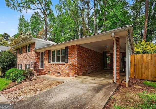 Photo 2 of Single family home for sale at 1455 Sanden Ferry Dr, Decatur, GA 30033 | MLS# 10735882 | Listing updated on 2026-09-14