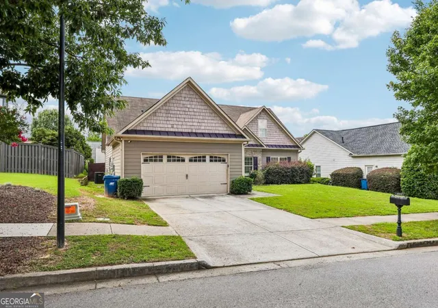 Photo 2 of Single family home for sale at 830 Rock Elm Dr, Auburn, GA 30011 | MLS# 10811005 | Listing updated on 2026-08-28