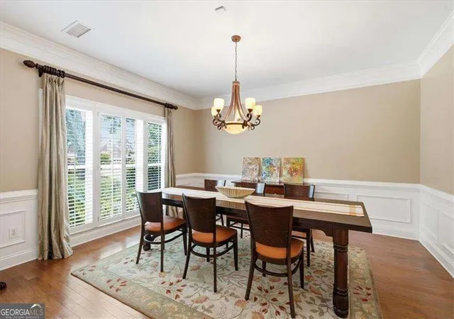 Photo 3 of Single family home for sale at 720 Noble Oak Dr, Marietta, GA 30068 | MLS# 10806765 | Listing updated on 2026-09-12