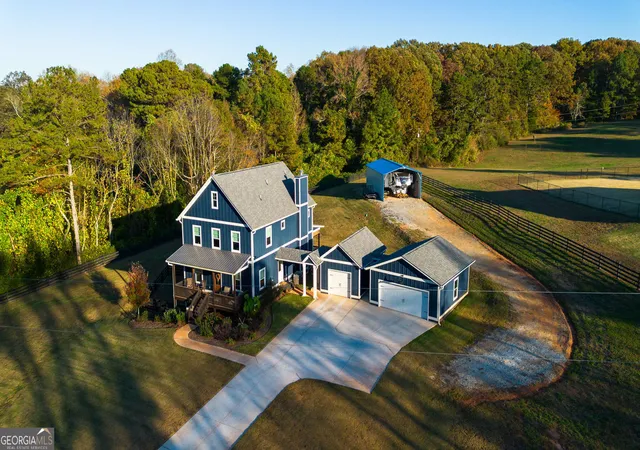 1st image of 564 Old Airport Rd, Commerce, GA 30530 | MLS# 10784376