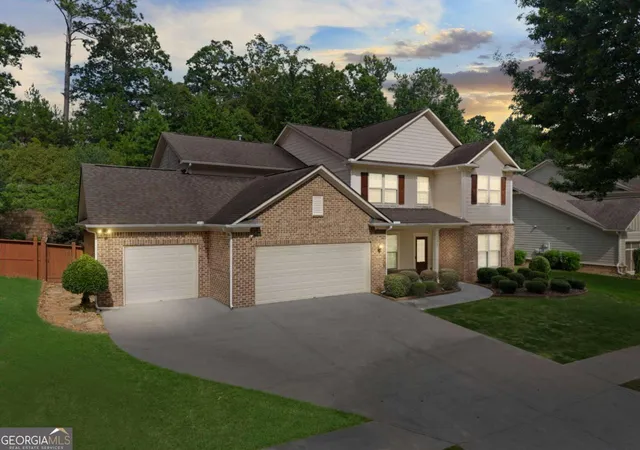 1st image of 1172 Terrasol Rdg Sw, Lilburn, GA 30047 | MLS# 10807636