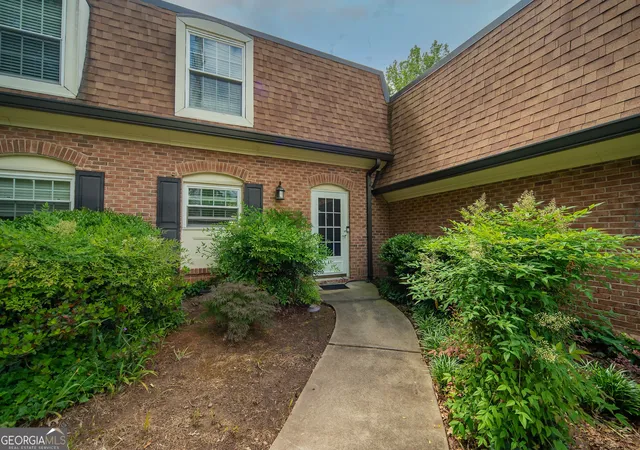 2nd image of 1261 Lavista Rd #N4, Atlanta, GA 30324 | MLS# 10667492