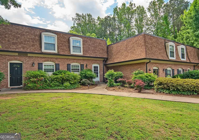 2nd image of 1261 Lavista Rd, Atlanta, GA 30324