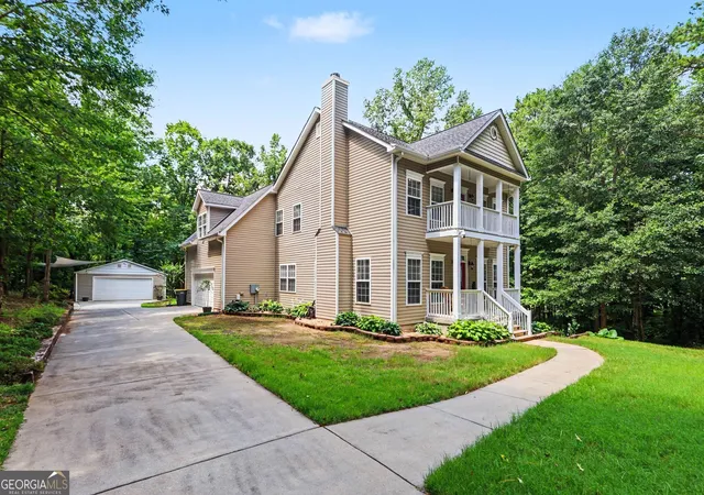 Homes for sale in Palmetto, GA | 21 Blaze Ct, Palmetto, GA 30268 | MLS# 10799780