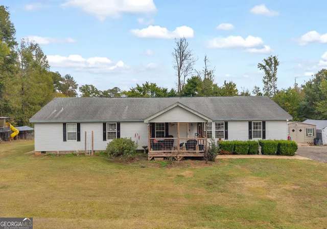 Photo 3 of Single family home for sale at 602 Stephens Salem Rd, Stephens, GA 30667 | MLS# 10868293 | Listing updated on 2026-10-28