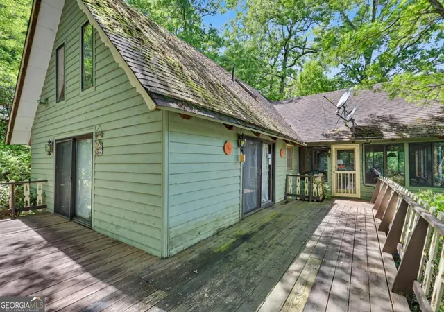 Photo 4 of Sale Pending at 15 Imperial Ln, Clayton, GA 30525 | MLS# 10764423 | Listing updated on 2026-10-09