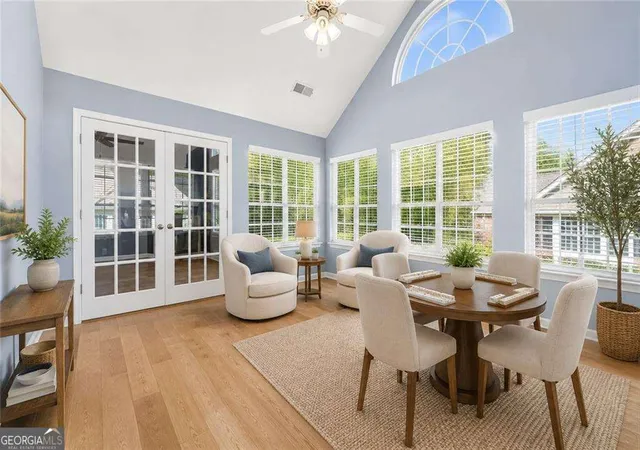 Photo 3 of Single family home for sale at 3085 Oakside Cir, Alpharetta, GA 30004 | MLS# 10820501 | Listing updated on 2026-08-20
