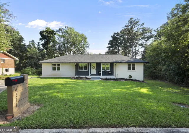 Photo 2 of Single family home for sale at 6371 Impala Cir, Morrow, GA 30260 | MLS# 10831374 | Listing updated on 2026-09-05