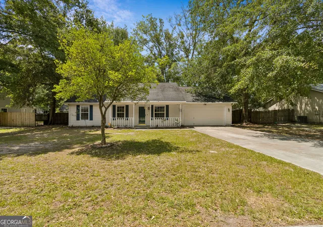 Homes for sale in Kingsland, GA | 111 Royal Acres Cir, Kingsland, GA 31548 | MLS# 10793813