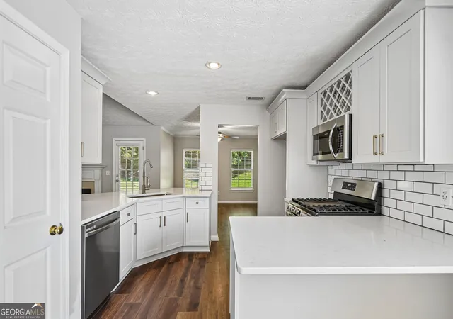 Photo 2 of Single family home for sale at 2213 Skylar Leigh Dr, Buford, GA 30518 | MLS# 10764700 | Listing updated on 2026-08-30