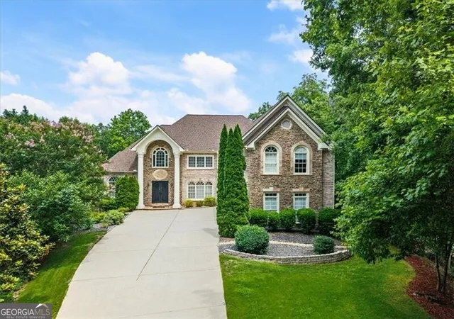 Photo 1 of Mansion for sale at 392 Lum Crowe Rd, Roswell, GA 30075 | MLS# 10775849 | Listing updated on 2026-09-18