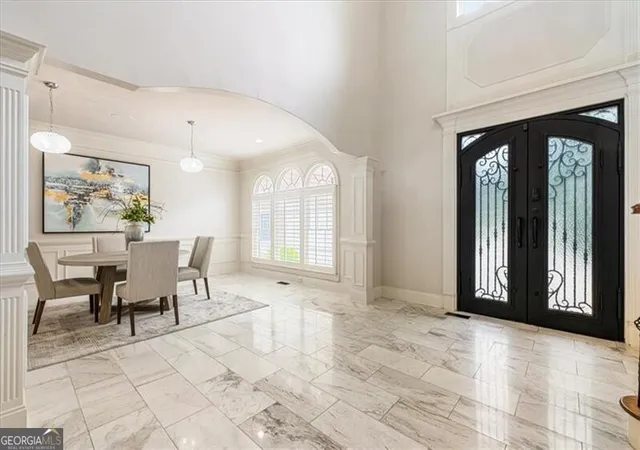 Photo 3 of Mansion for sale at 392 Lum Crowe Rd, Roswell, GA 30075 | MLS# 10775849 | Listing updated on 2026-09-18