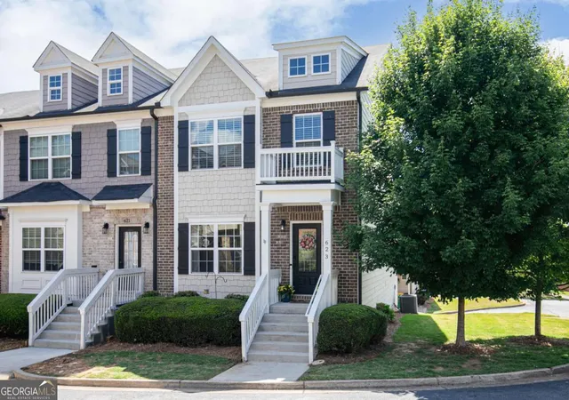 Photo 1 of Single family home for sale at 623 Sweet Bay Rdg, Woodstock, GA 30188 | MLS# 10811379 | Listing updated on 2026-10-09
