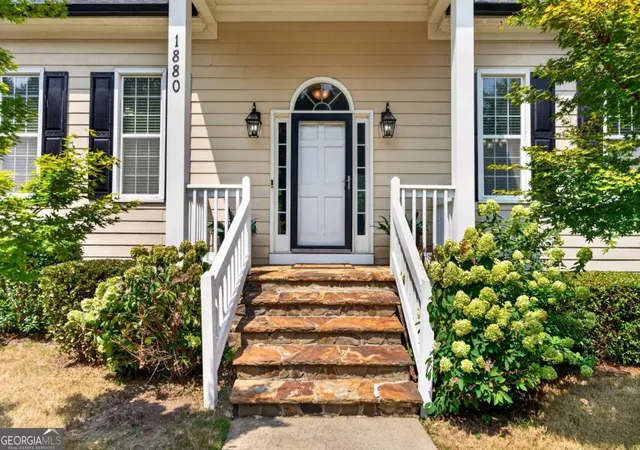 2nd image of 1880 Mayfield Rd, Alpharetta, GA 30009 | MLS# 10819105