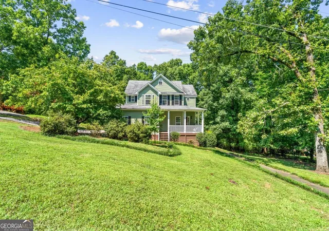 1st image of 185 Thornwood Dr Se, Calhoun, GA 30701 | MLS# 10825348
