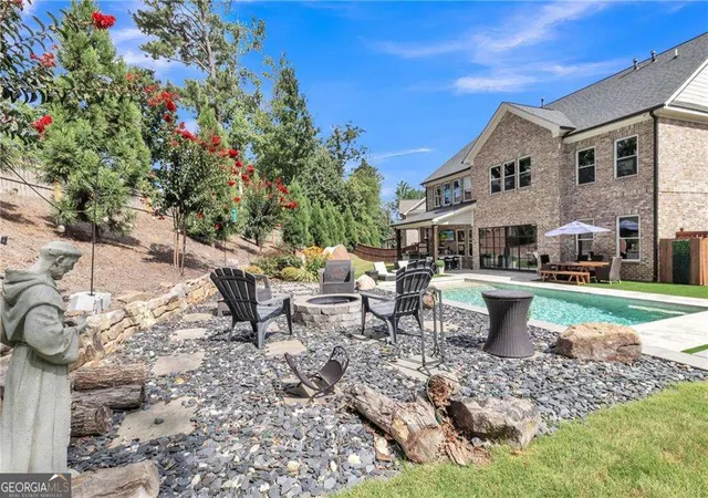 4th image of 3334 Bogan Park Ct, Buford, GA 30519 | MLS# 10800099