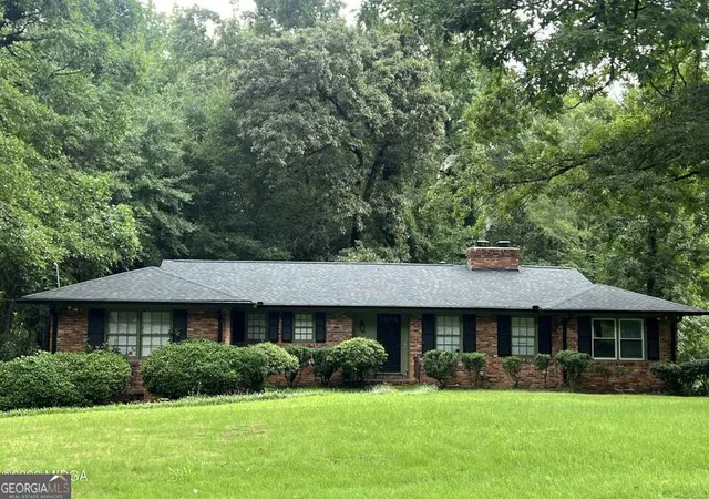 Photo 1 of Single family home for sale at 4915 Wesleyan Dr, Macon, GA 31210 | MLS# 10805377 | Listing updated on 2026-08-06