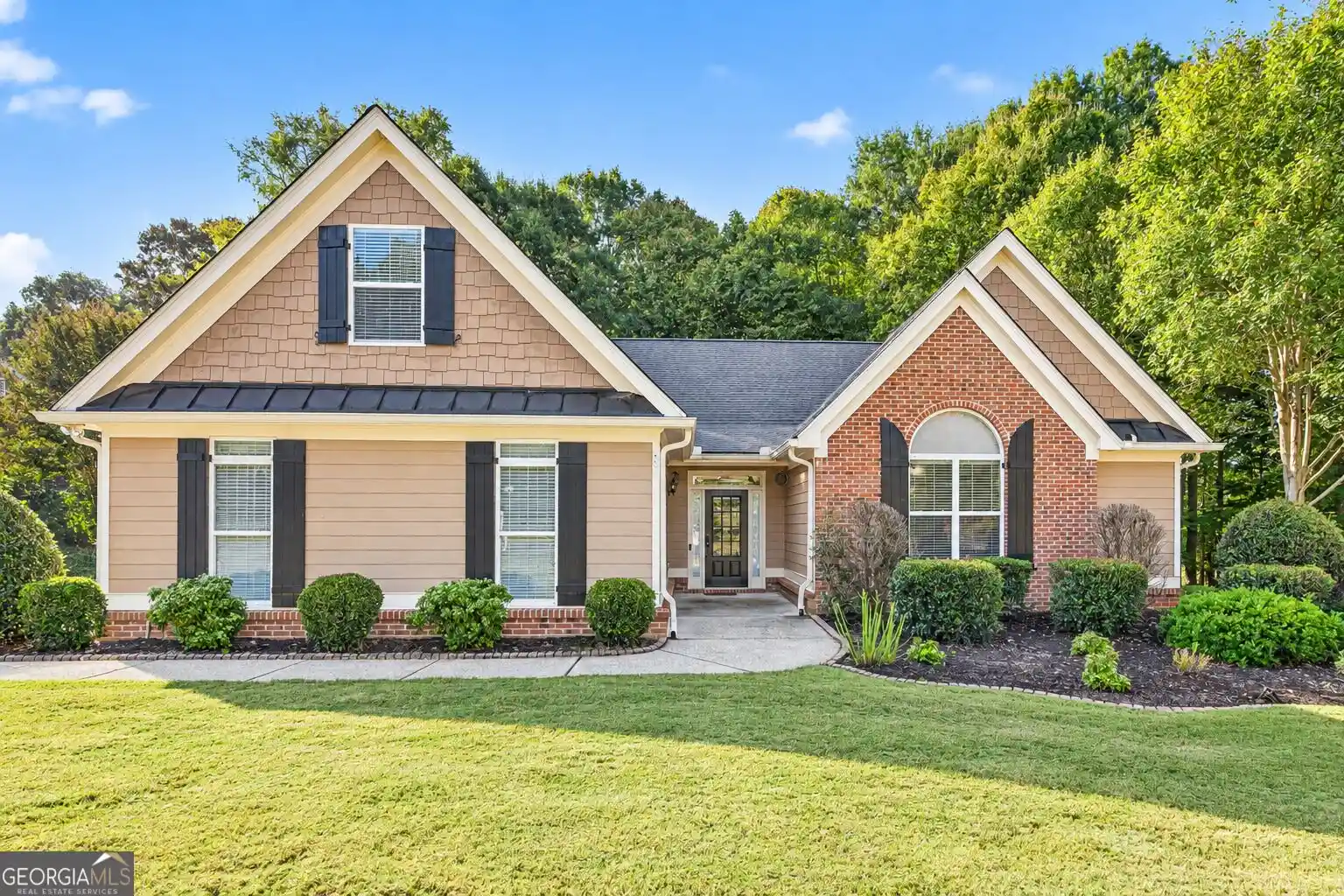 Photo 1 of Single family home for sale at 301 Molly Way, Winder, GA 30680 | MLS# 10856759 | Listing updated on 2026-10-28