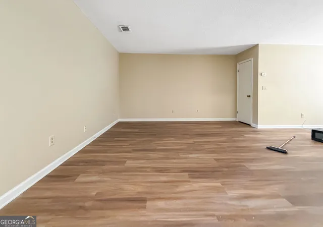 Photo 3 of Multi family home for sale at 4030 Hawthorne Cir SE, Smyrna, GA 30080 | MLS# 10763794 | Listing updated on 2026-05-27