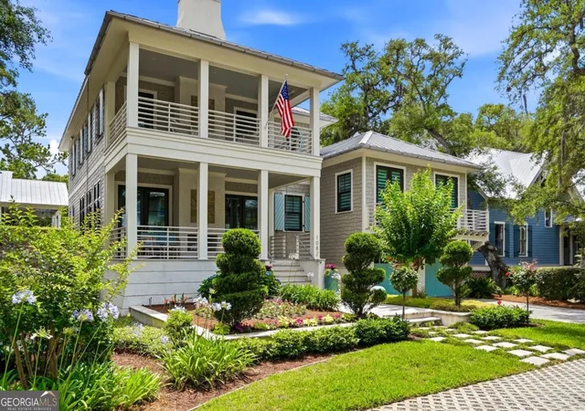 3rd image of 1082 Village Oaks Ln, St. Simons, GA 31522 | MLS# 10776695