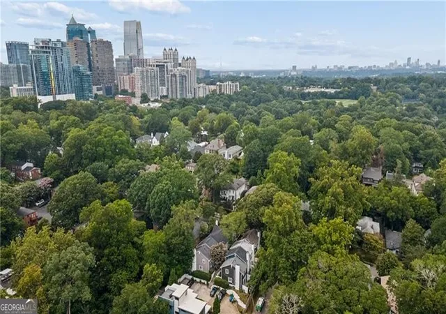 Photo 39 of Sale Pending at 355 8th St Ne, Atlanta, GA 30309 | MLS# 10823409 | Listing updated on 2026-08-31