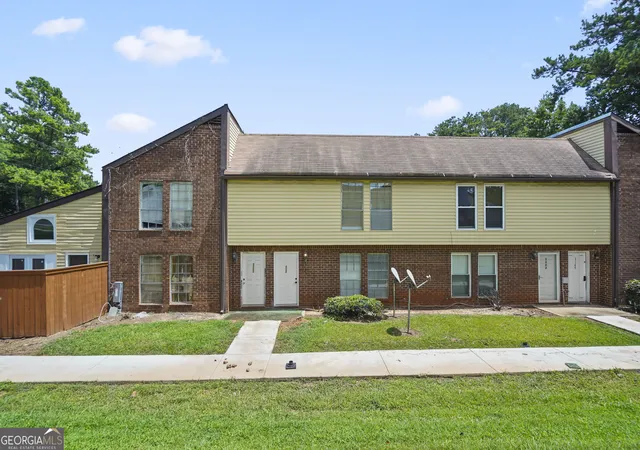 Condo for sale at 3160 Citrus Ct, Decatur, GA 30034 | MLS# 10836369