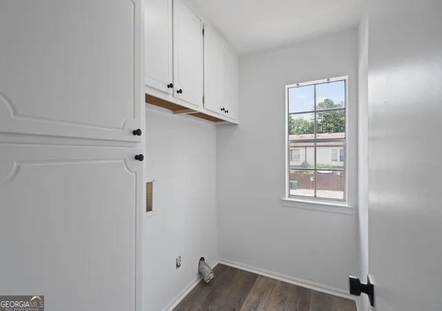 Photo 3 of Condo for sale at 3160 Citrus Ct, Decatur, GA 30034 | MLS# 10836369 | Listing updated on 2026-09-14