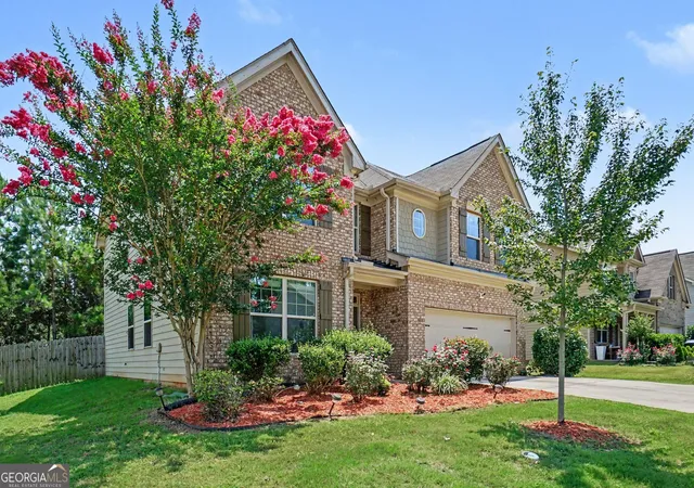 2nd image of 429 Lanier Ct, Hiram, GA 30141 | MLS# 10804369