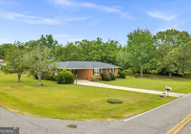 4th image of 240 E Peter St, Cochran, GA 31014 | MLS# 10786084