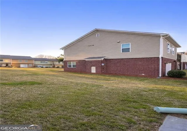 Photo 2 of Townhouse for sale at 1626 Larkspur Trl, Conyers, GA 30012 | MLS# 10712376 | Listing updated on 2026-04-19