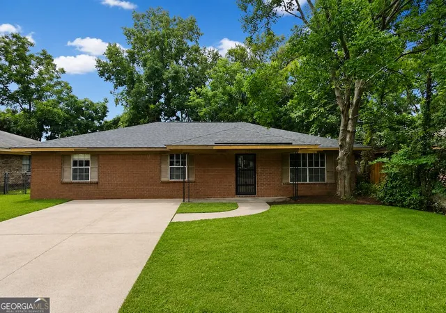 1st image of 1903 Cimarron St, Savannah, GA 31405 | MLS# 10830150