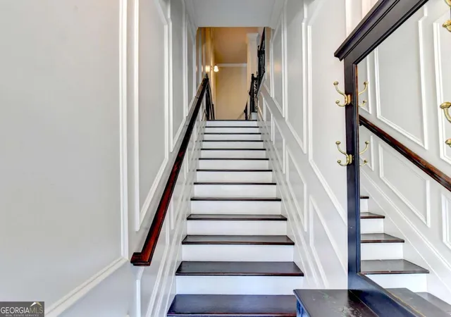 2nd image of 2797 Laurel Valley Trl, Buford, GA 30519 | MLS# 10826189
